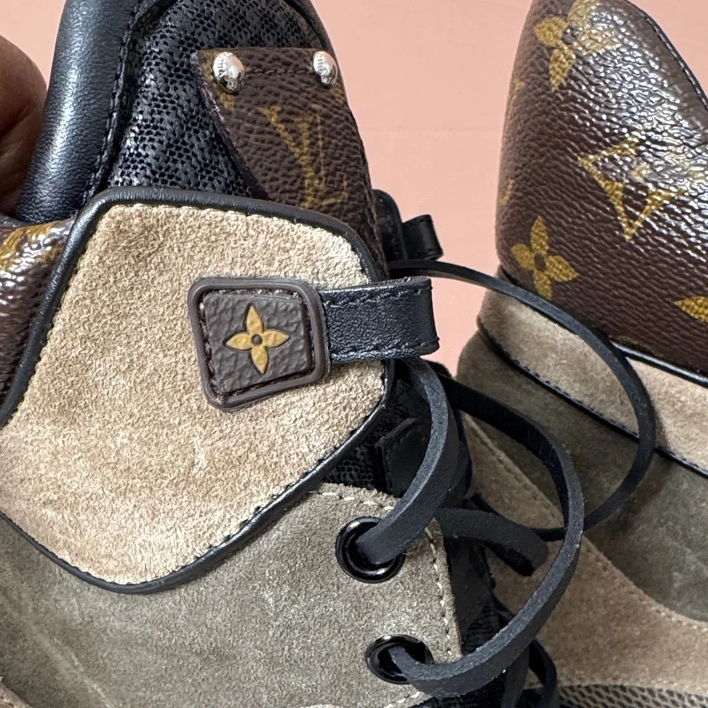 Louis Vuitton Beige and Black Heeled Boots - Picture 9 of 11